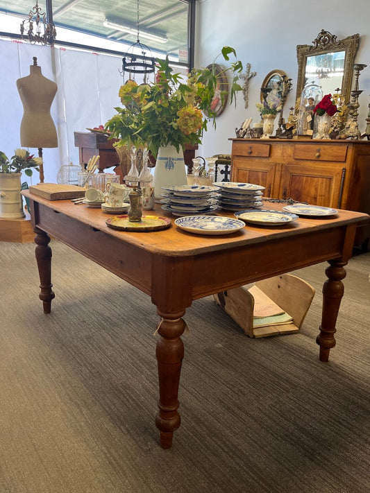 French antique Table from northern France (Farmhouse chic)