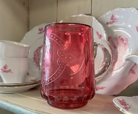 Stunning cranberry glass vase etched, 19th century