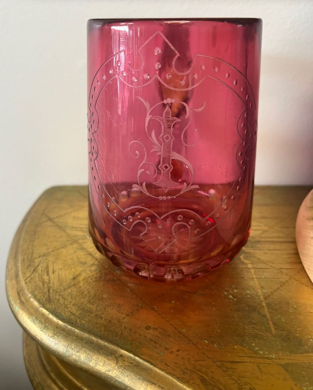 Stunning cranberry glass vase etched, 19th century